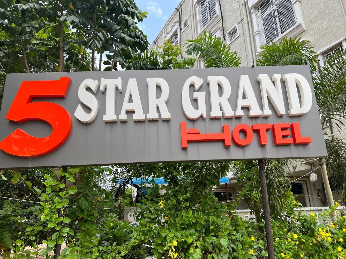 5 Star Grand Hotel Shamshabad Esterno foto