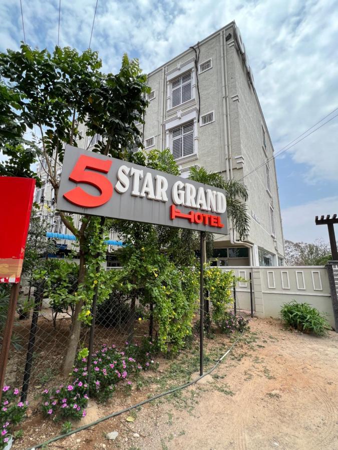 5 Star Grand Hotel Shamshabad Esterno foto